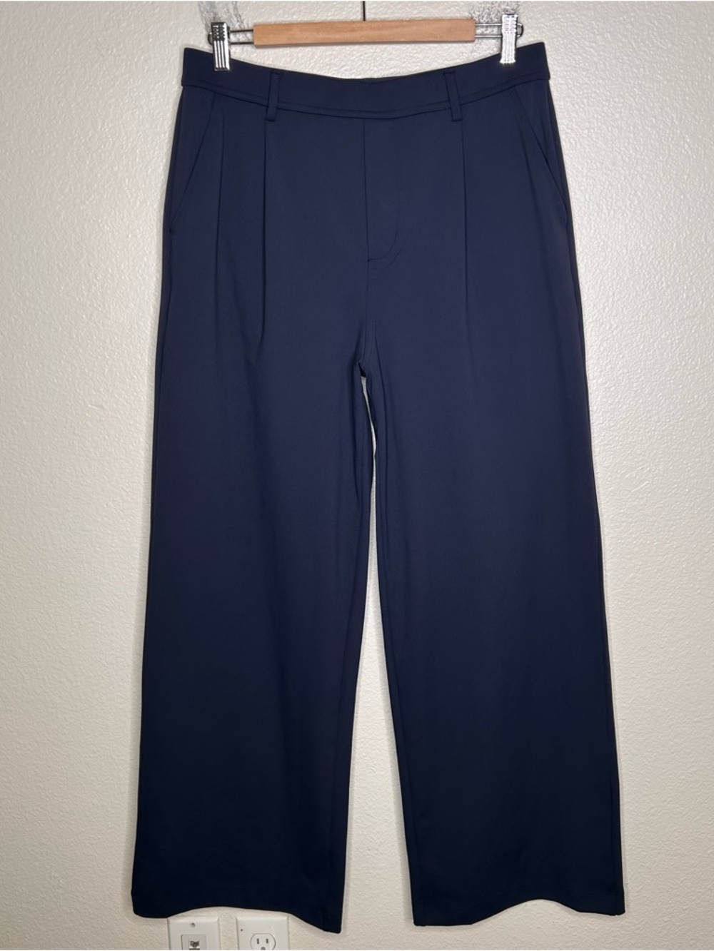 NWT Halara Flex™ DayStretch High Waisted Pocket Straight Leg Work Pants large
